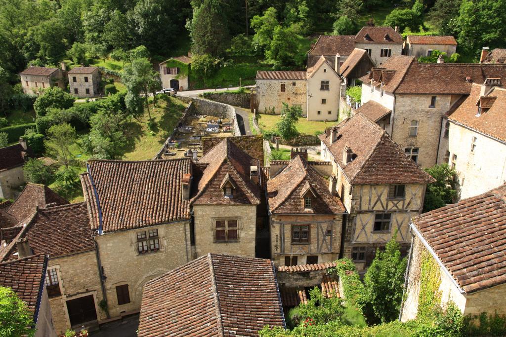 Chambres D'Hotes La Combe De Redoles Tour-de-Faure Exterior foto
